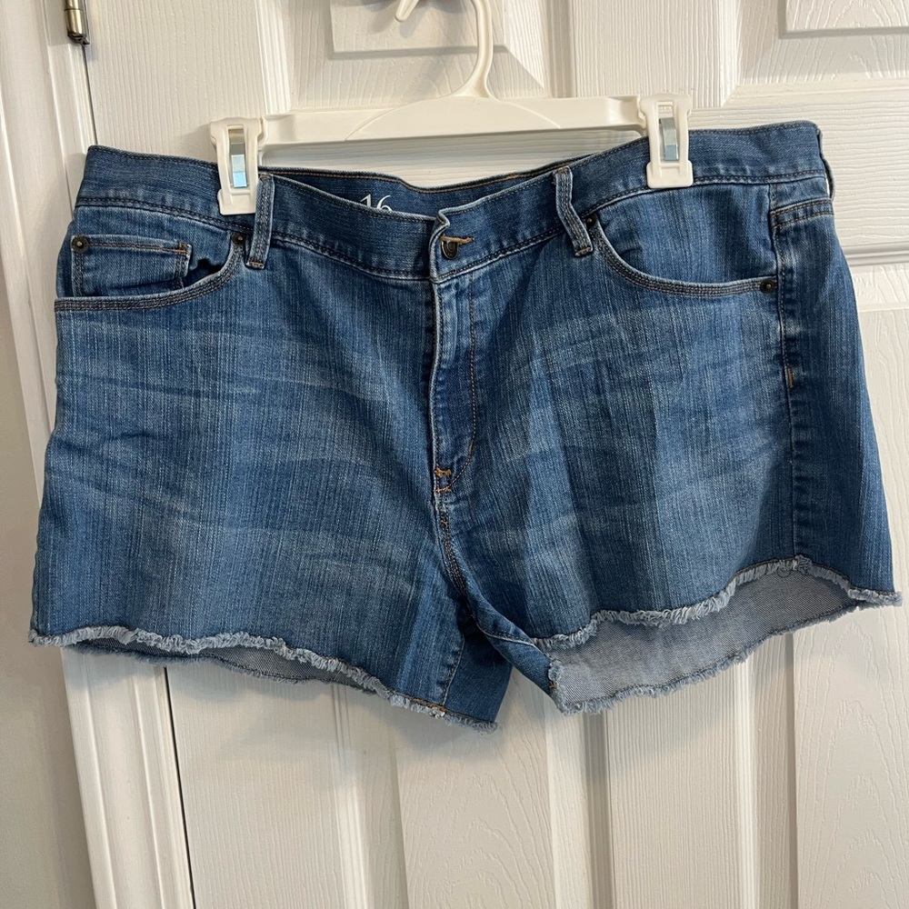 Loft cut off shorts.